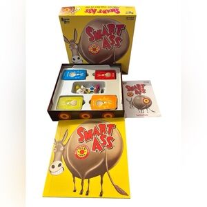 Smart Ass The Ultimate Trivia Board Game 12+ 2-6 Players Think Fast Talk First